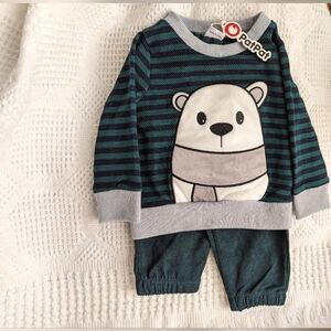 Polar Bear outfit 6-9 months
